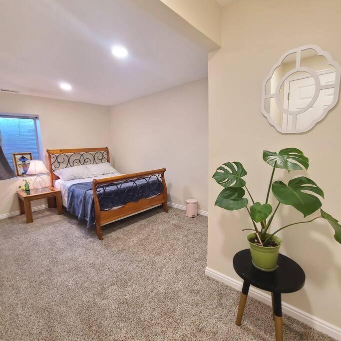 Entire Huge Basement! Fast Wifi! Private Entrance! Βίλα Σολτ Λέικ Σίτι Εξωτερικό φωτογραφία